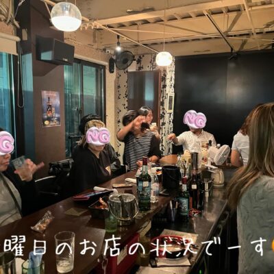 昨日は、初めのご来店の2名様1組、後輩の方をお連れしながら2回…